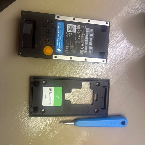 Ring Smart Doorbell in Silver and Black - Picture 4 of 6